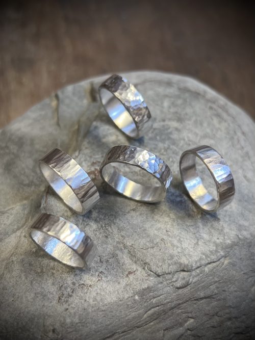 Forged wide ring (BG25W6YHb)